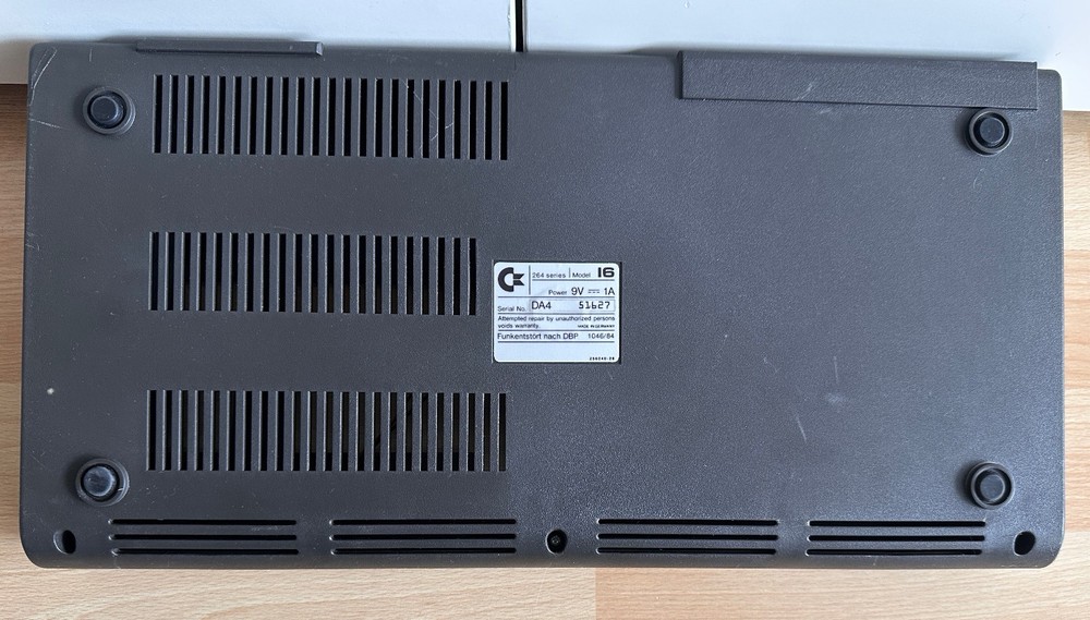 Commodore 16 Chassis, Made in W. Germany #01 26