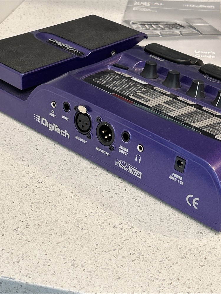 DigiTech Vocal 300 Vocal Multi-Effects Complete Box