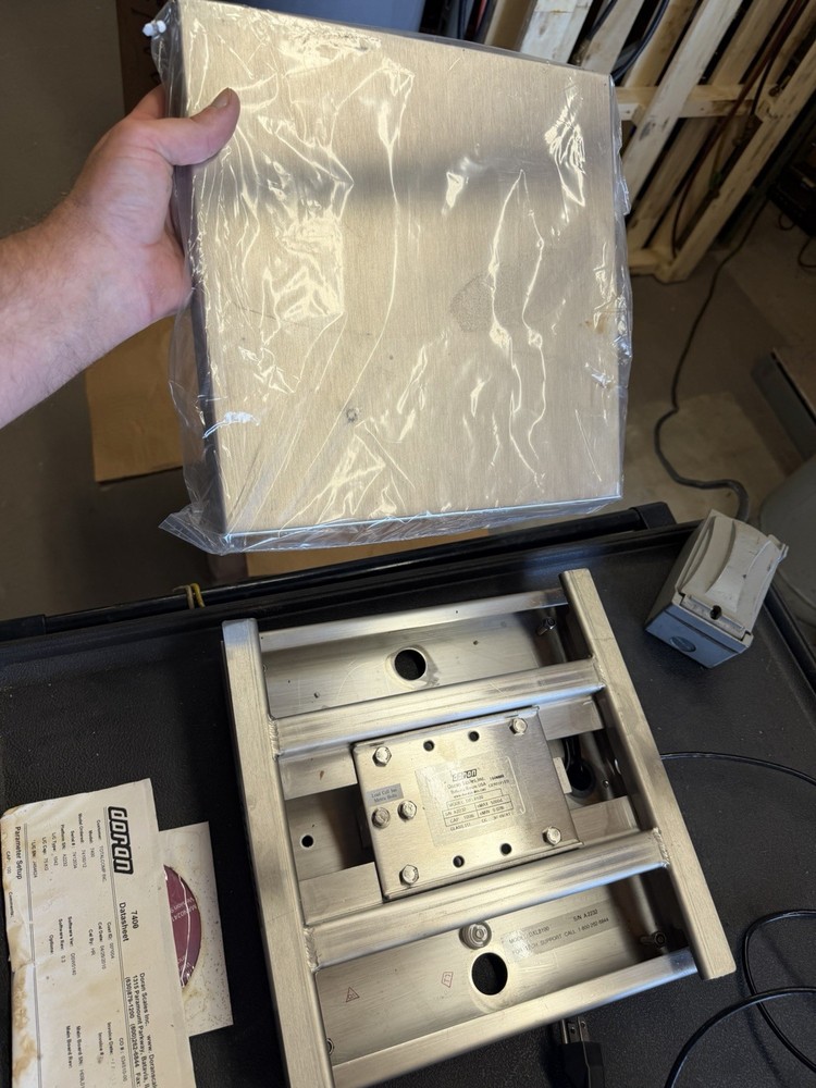 Doran 7400 Tabletop Scale Stainless Steel Backlit Display Zero Function DXL8100