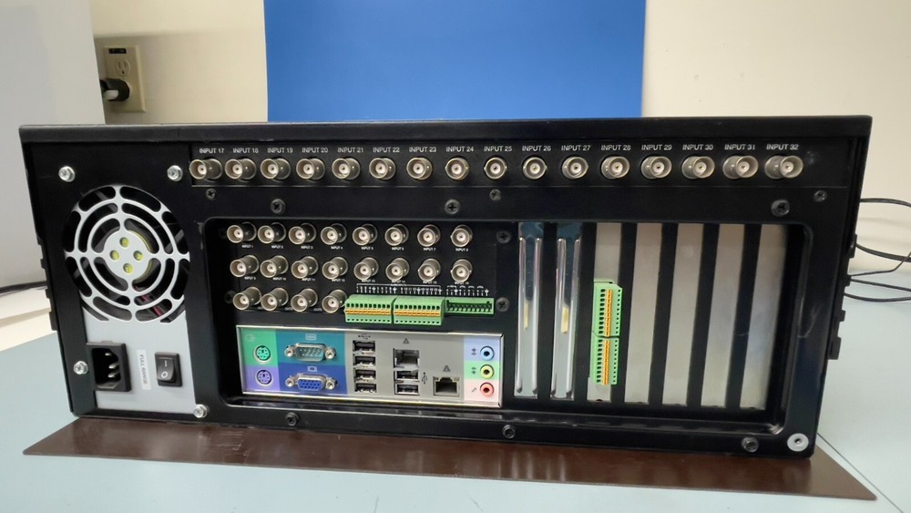 Pelco DSR322000 32 Input DS Realvue Xpress