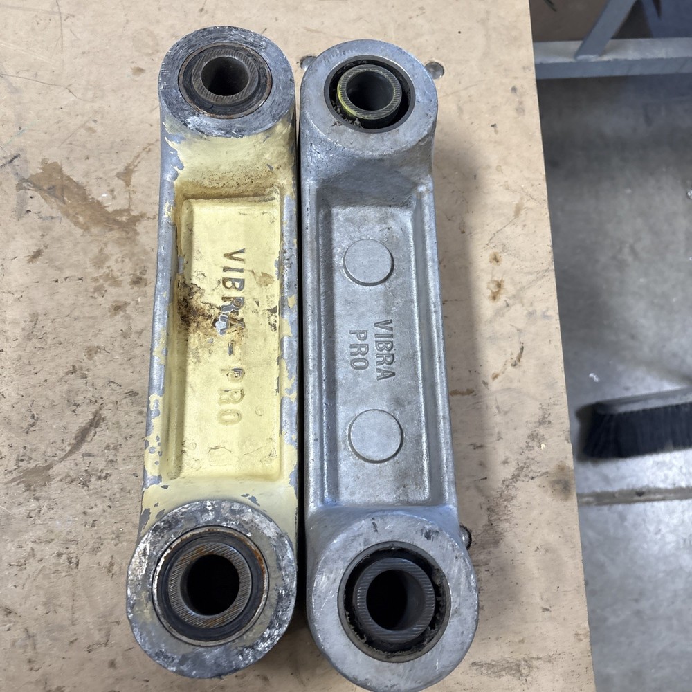 Vibra-Pro S2500 Vibrating Conveyor Arm/Brace