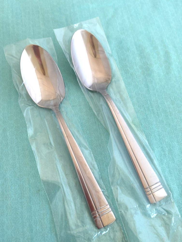 NEW Oneida AMSTERDAM 2 Teaspoons  Stainless Flatware 6"
