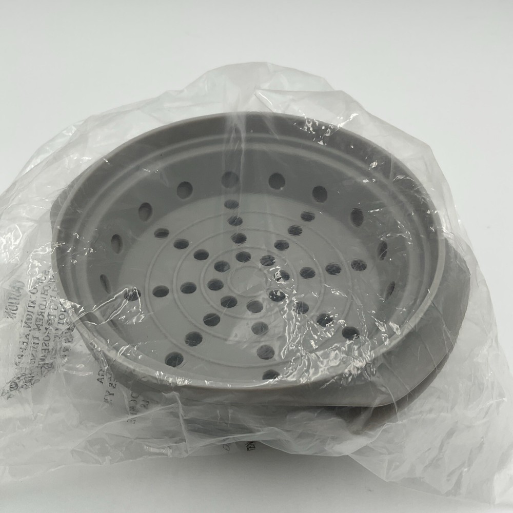 Pampered Chef Ceramic Breakfast Microwave Sandwich Breakfast Maker #2634 White