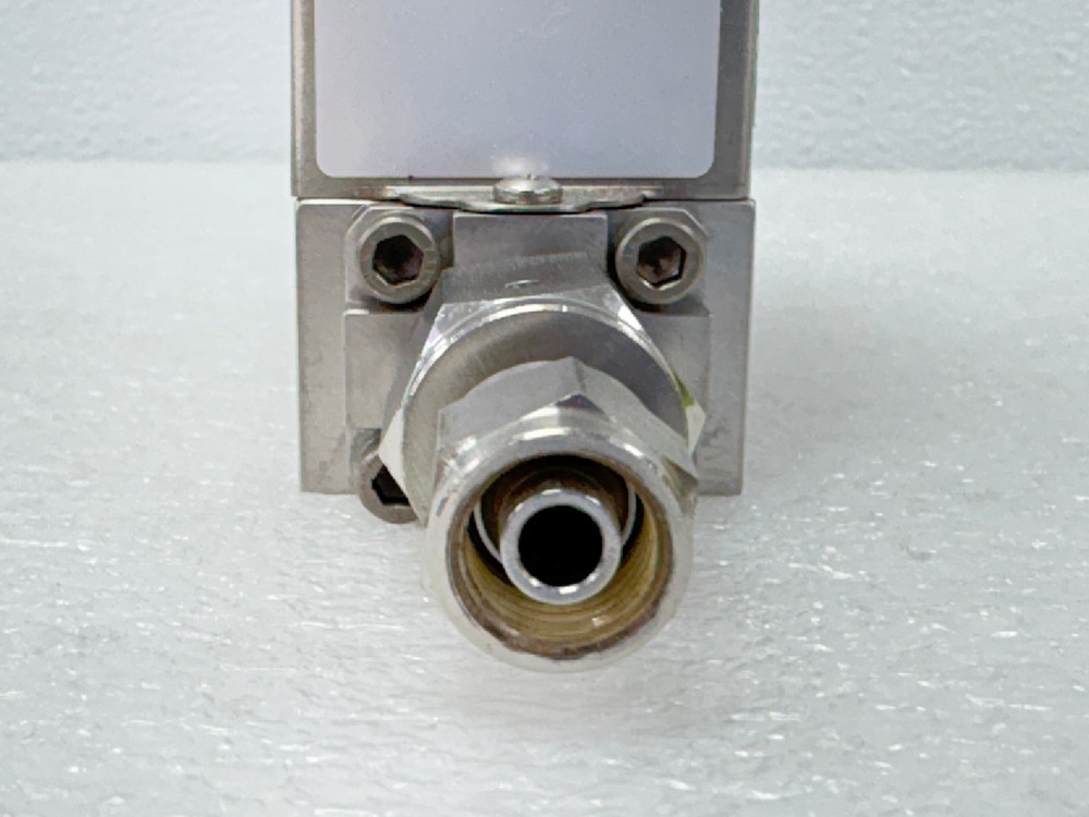 USED| Celerity / Unit UFC-7300 7300 Series High Performance Mass Flow Controller