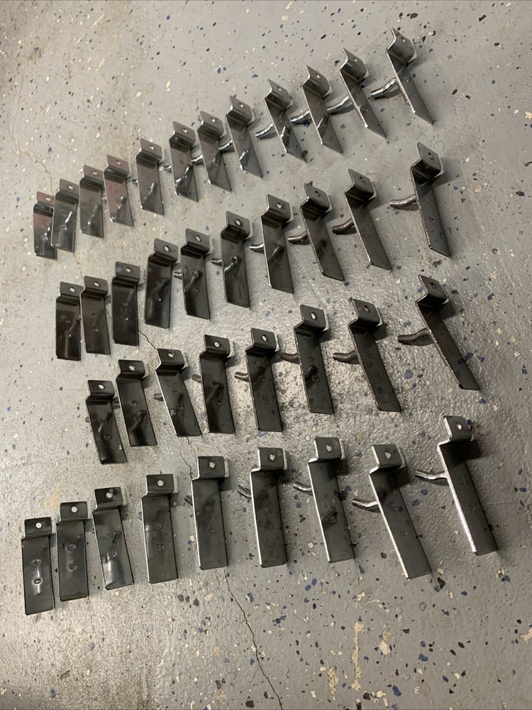 Slatwall Hook Bundle - 39 Pcs chrome / Brown slat hooks 1”