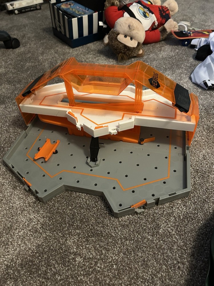 Hex Bug Collection + Hex Bugs And Play Area