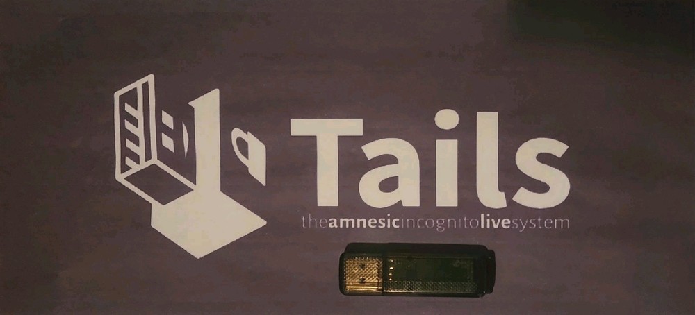 Tails Linux 7.0 OS 32 Gb USB 3.2 Drive Safe Fast Secure Bootable USB Anonymous