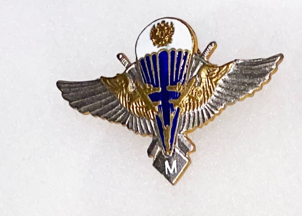 Russian  M Rigger Airborne Forces Recon Wing / Badge