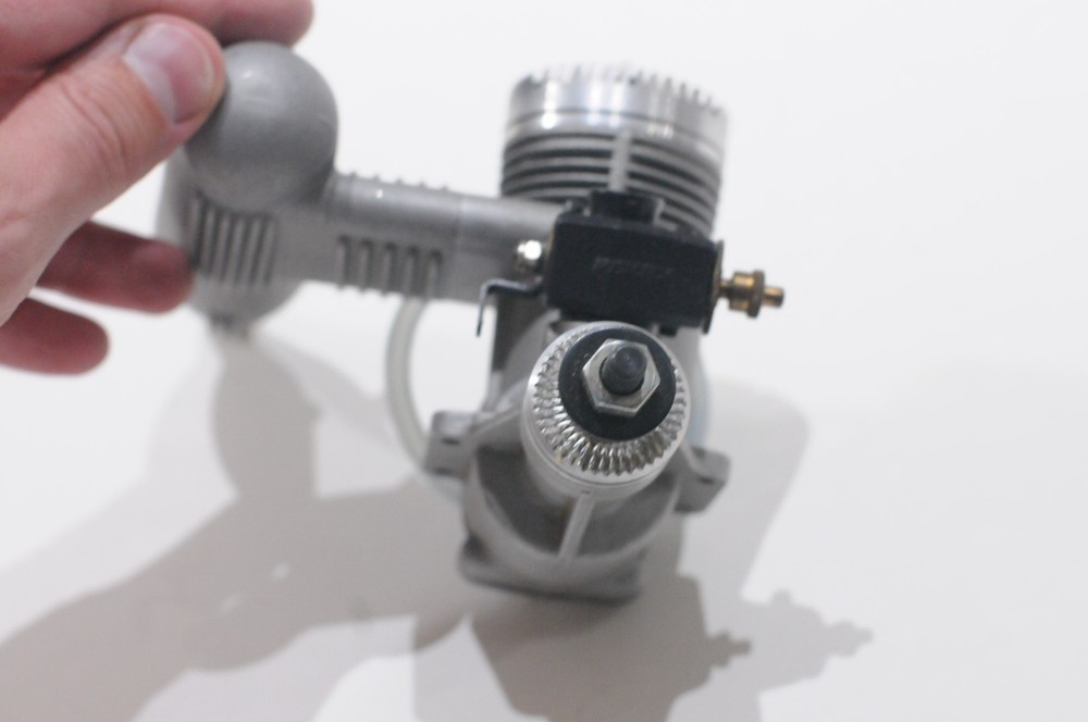 K&B .61 RC PLANE ENGINE NITRO WITH MUFFLER