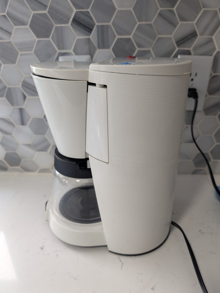 BRAUN Flavor-Select AROMASTER COFFEE MAKER Machine 10-cup KF-140 White
