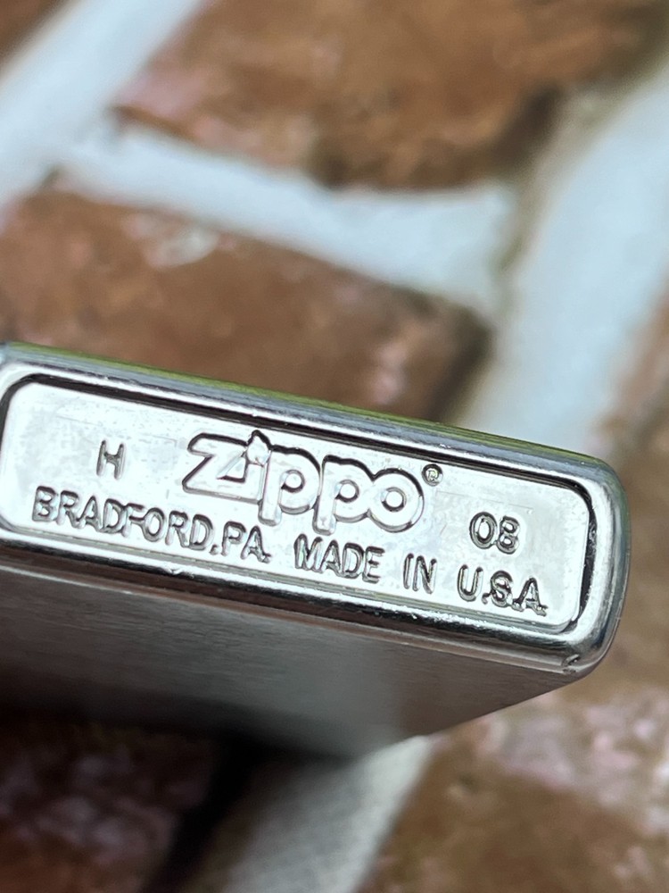 Zippo Classic Chrome Wind proof lighter Made in USA