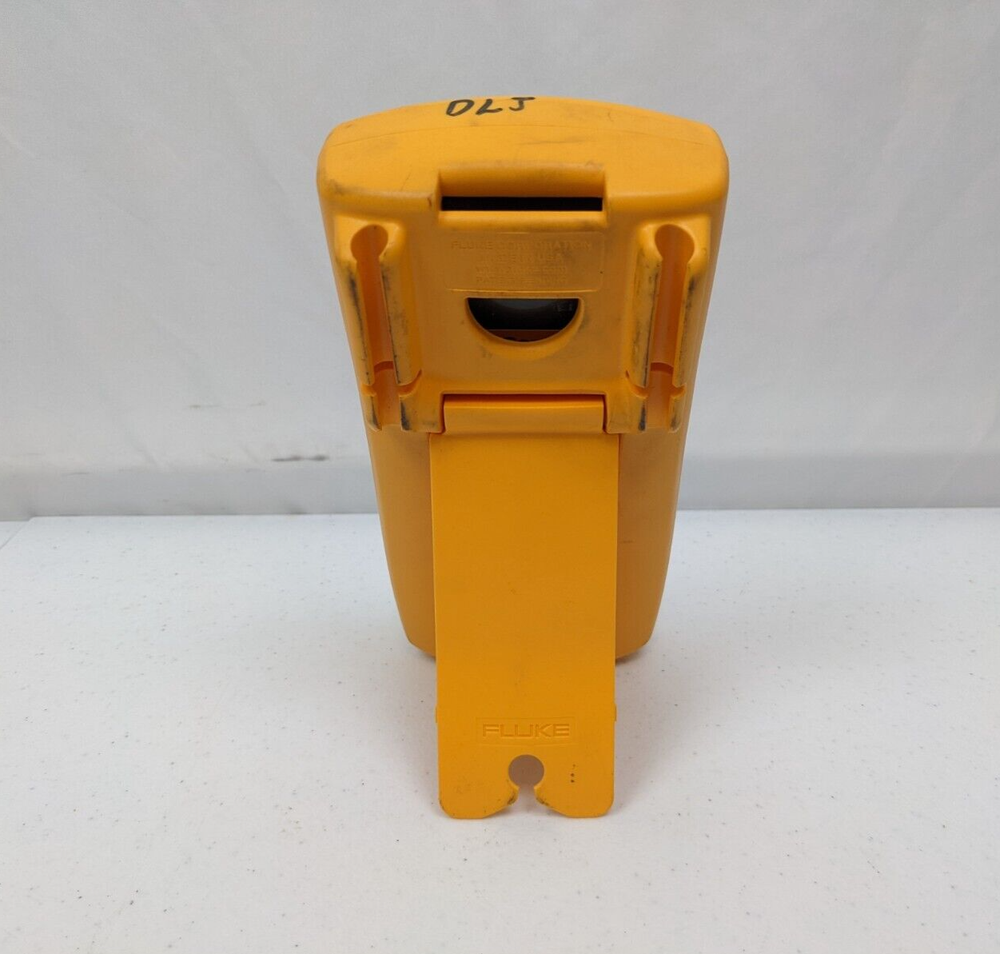 Fluke 717 100G Pressure Calibrator