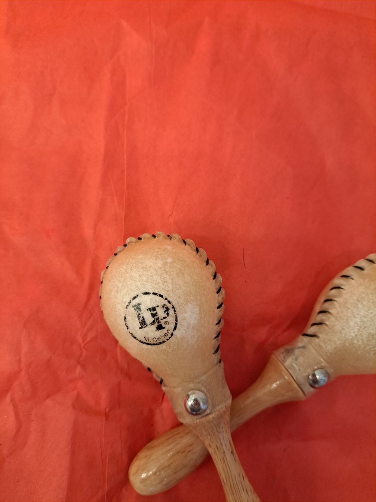 Tycoon Percussion Medium Maracas - Cowskin (TMSC-70)