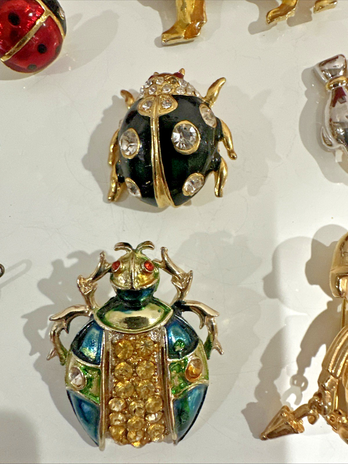 LOT Animals, Insect, person, Brooches, Hair claps 18 pc AAi,Avon, AK, Napier