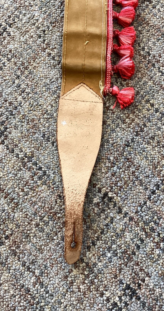 Vintage Used Unbranded Guitar Strap