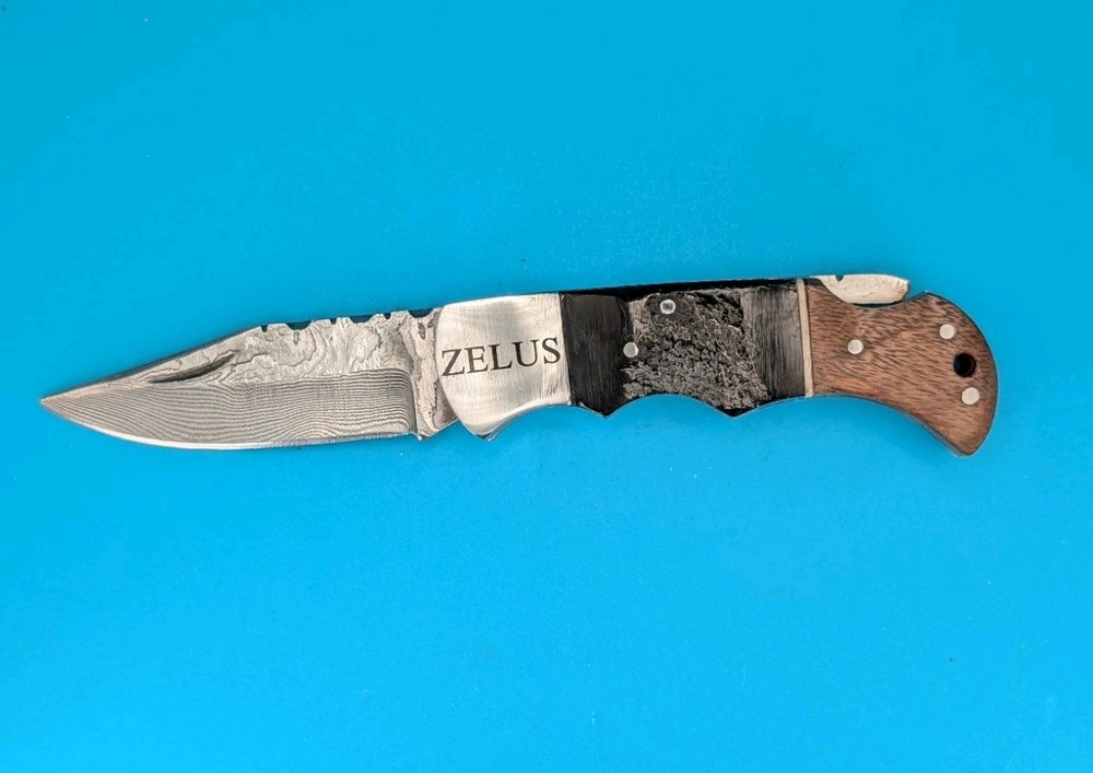 Zelus Damascus Blade Plain Edge Lockback Knife! With Leather Sheath!