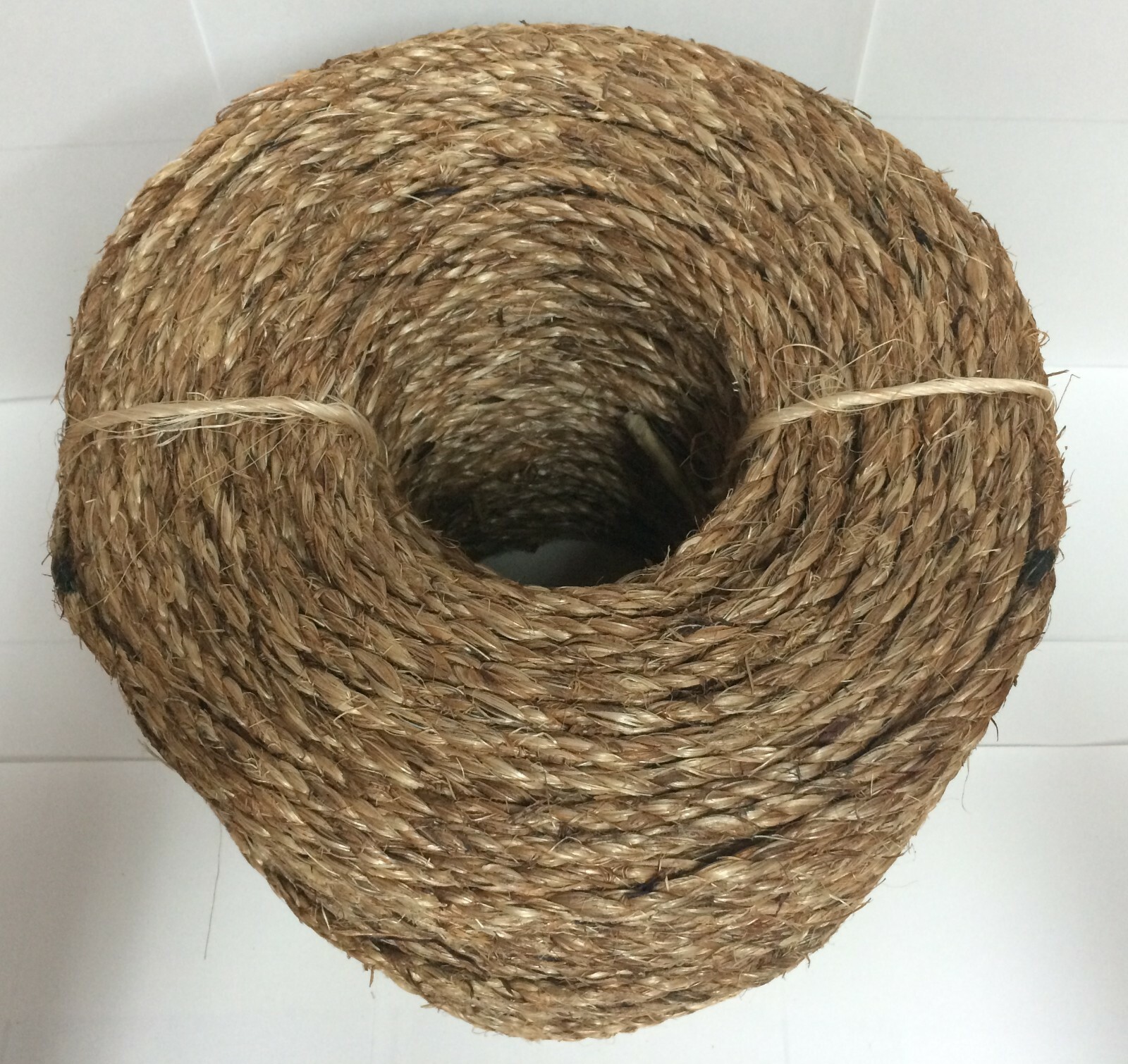 Manila Rope Hemp Landscape Various Sizes 1/4 3/8 1/2 5/8 3/4 1 1-1/4 1-1/2 2 100