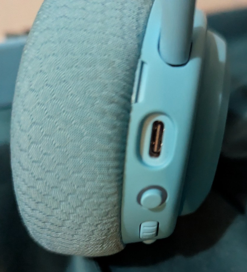 SteelSeries Arctis Nova 3X Wireless Gaming Headset Aqua