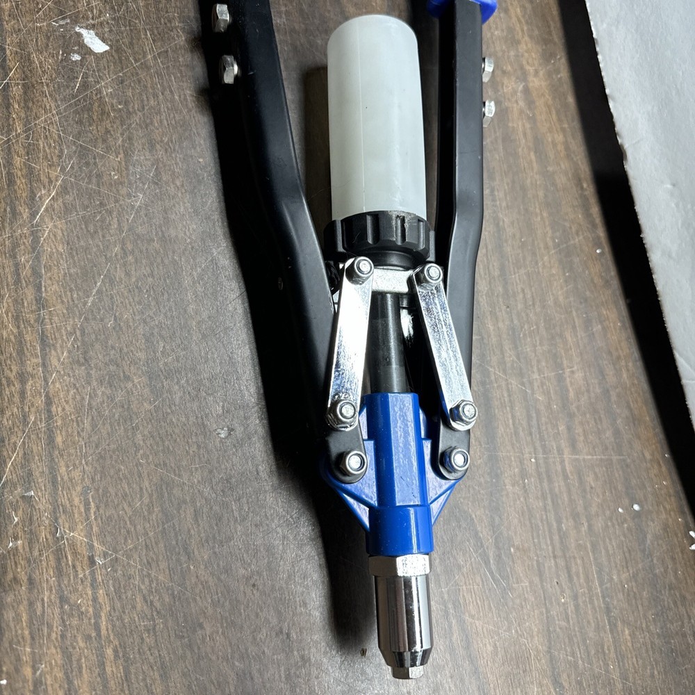 743-100 Dorman Rivet Gun