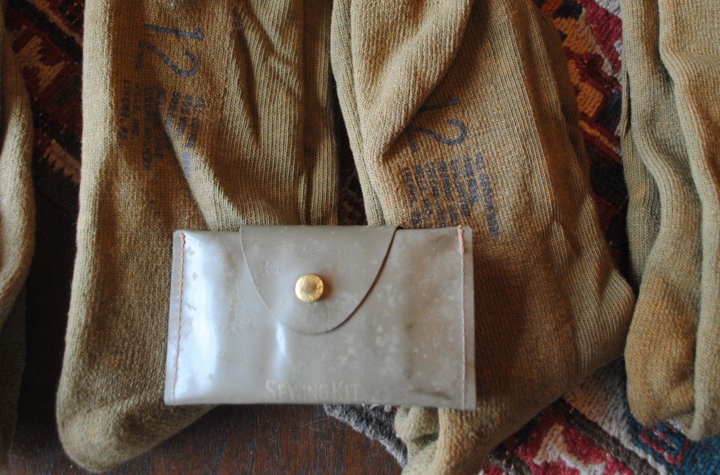 USMC WW11/KOREAN WAR SOCKS SEWING KIT LYKENS SOCKS LYKEN PA.