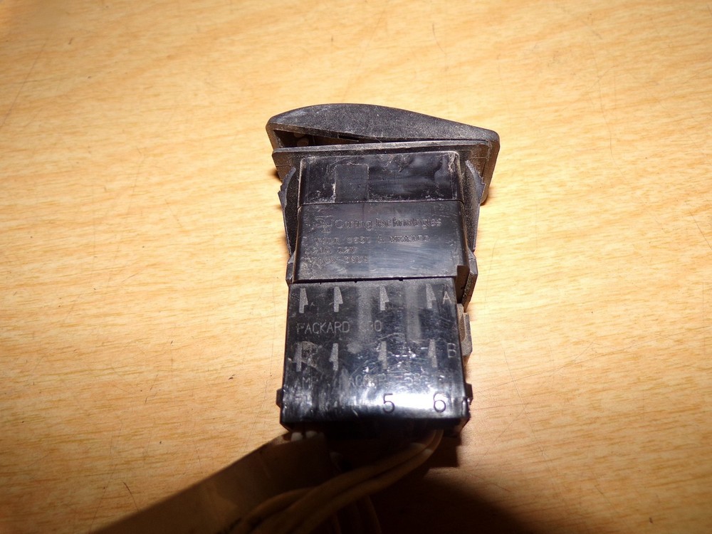 CL/ID Lights Switch 7805-3404 *FREE SHIPPING*