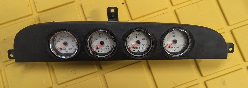 INTERNATIONAL PROSTAR  DASH PANEL, 4 GAUGE PANEL 3598342C5