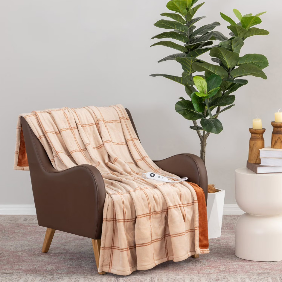 Berkshire Oversized Heated Throw with Auto Shut Off, 60"x70", Neutral