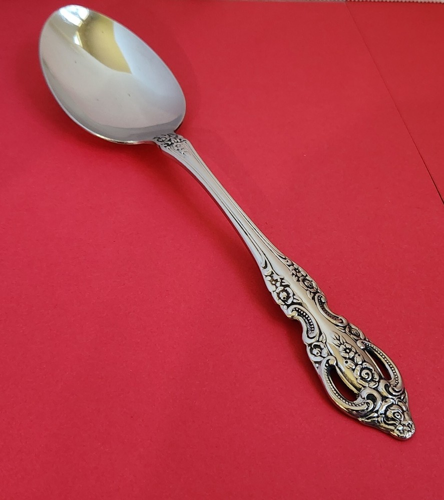 ONEIDA Stainless Steel RENOIR PEMBROOKE Solid Serving Spoon Flatware