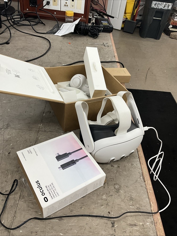 Meta Quest 3 512GB VR Headset - White