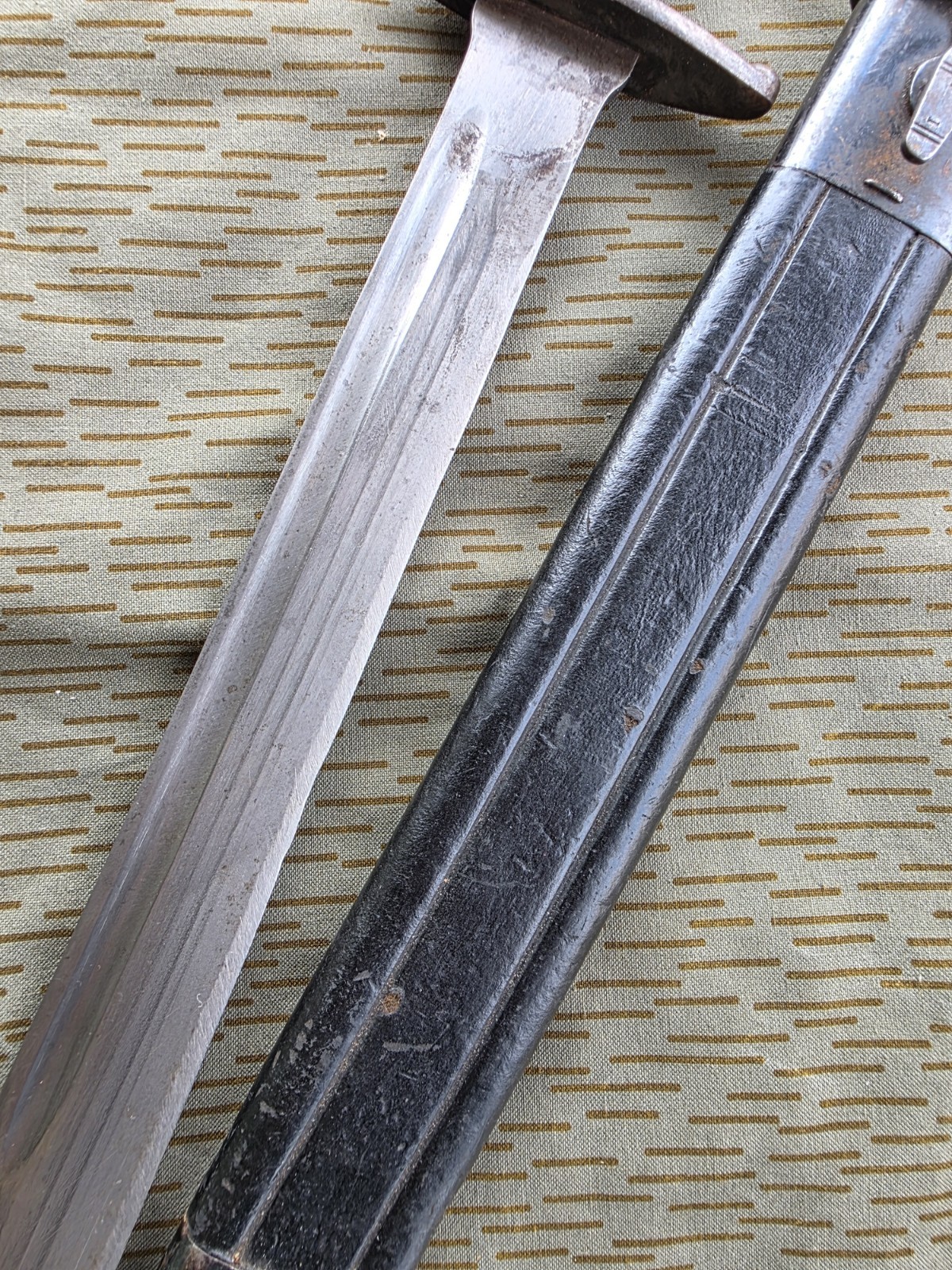 BRAZILIAN Model 1908 ARTILLERY SHORT SWORD & SCABBARD Brazil