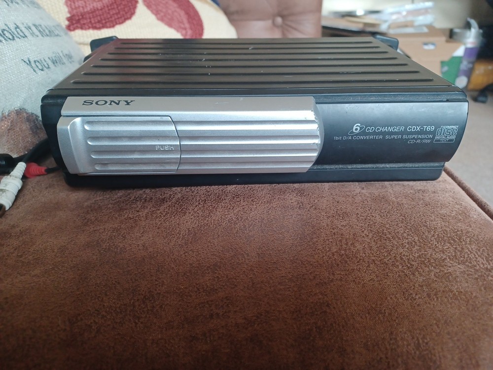 Sony Cdx-t69 Changer 6 Disc Changer