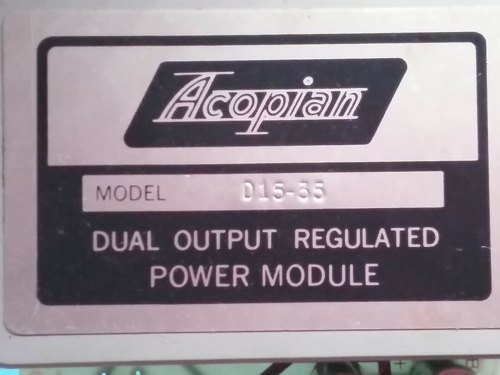 UHF MULTI REPEATER CONTROL MODEL PC-300 + ACOPIAN D15-35 POWER MODULE