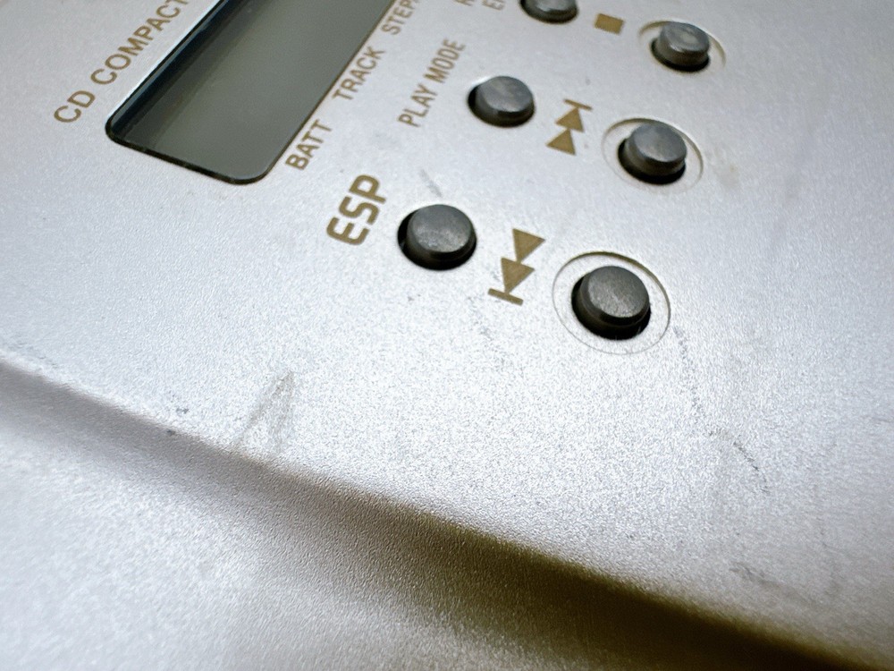 Sony D-E800 CD Walkman Portable ESP Player with Remote Tested Working