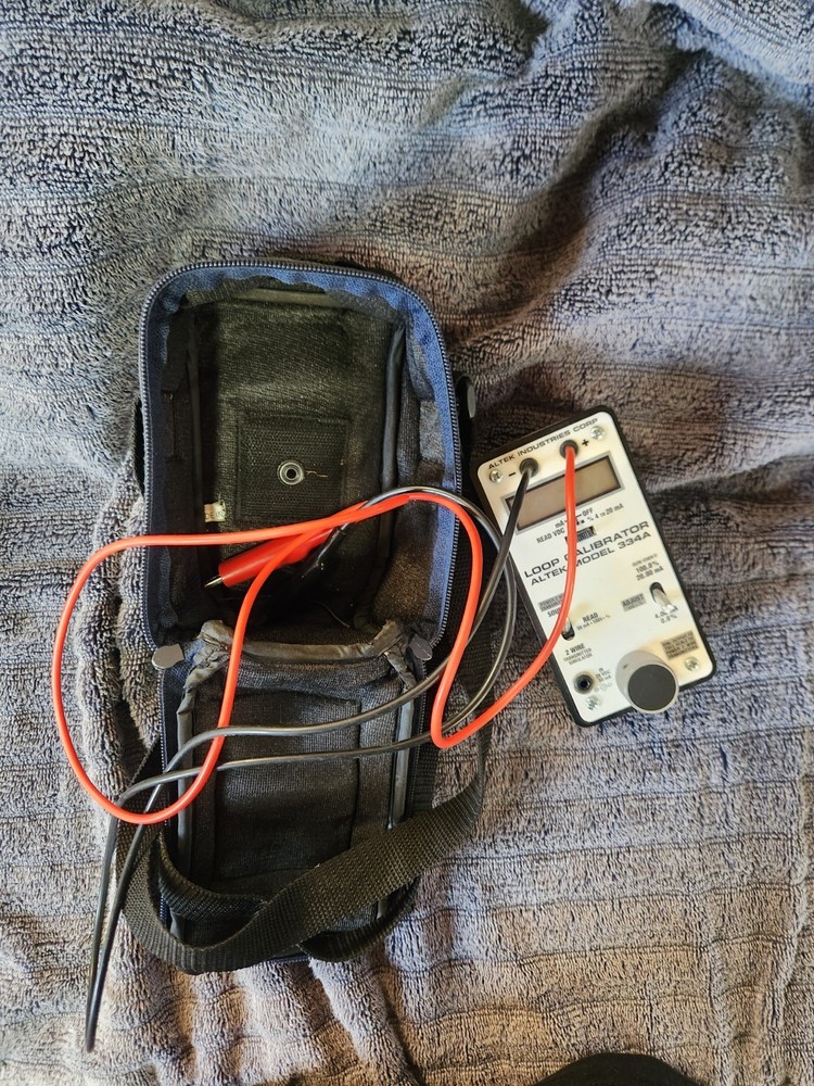 Altek 334A  Loop Calibrator with Case