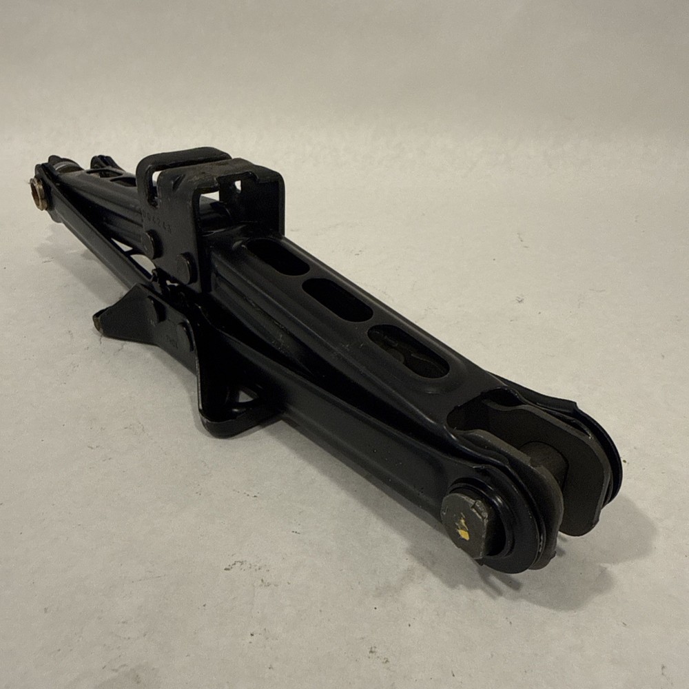 2005 - 2011 Subaru Legacy Jack Kit Assembly OEM