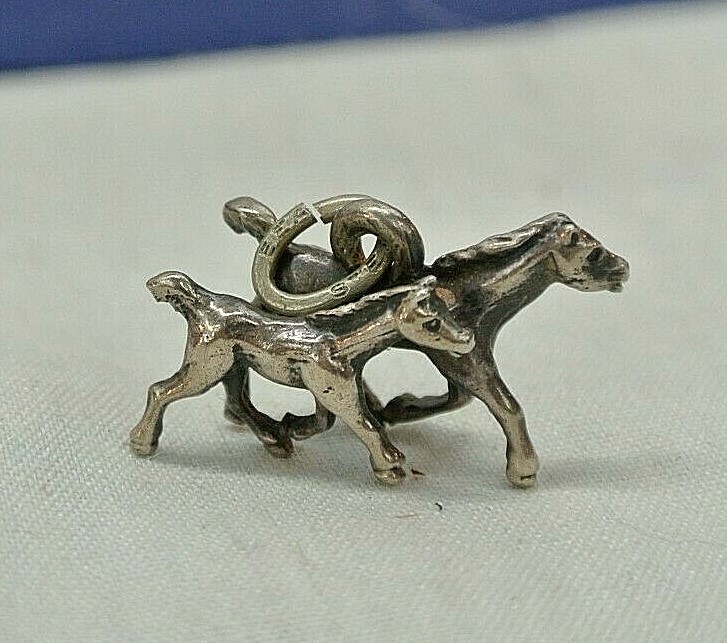 HORSES CHARM, SILVERPLATE, 1/2" LONG