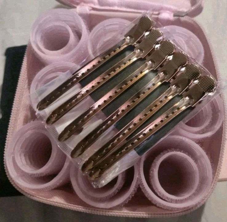 Calista Volumizing Soft Grip Rollers with Case (NEW WITHOUT BOX)