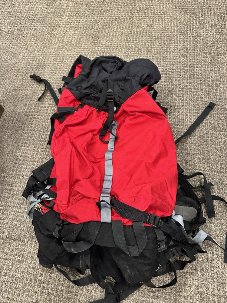 DANA DESIGN  ARCFLEX ASTRALPLANE  BACKPACK    MEDIUM RED