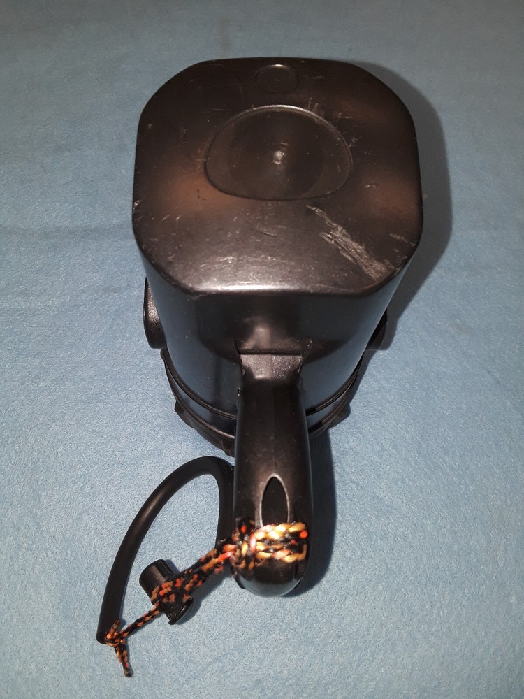 Used Underwater Kinetics Halogen Dual Bulb Dive Light