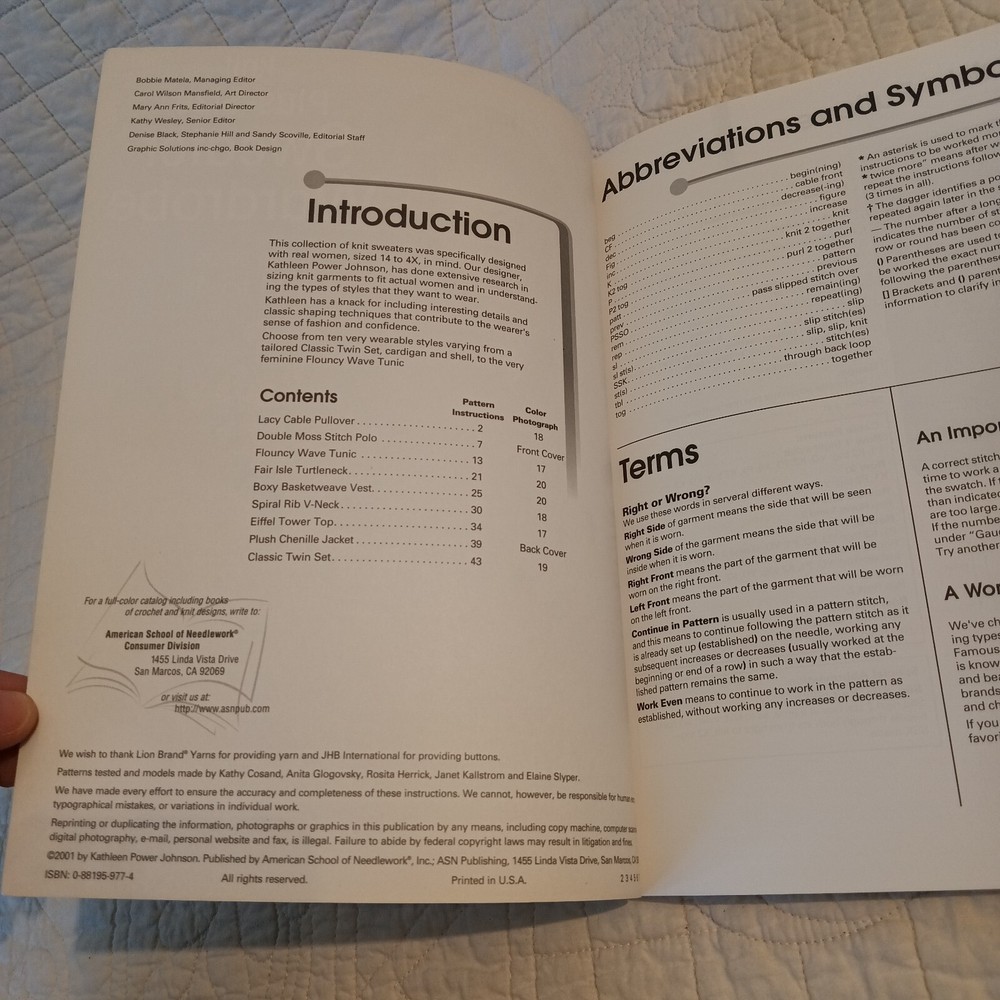 2001 Vtg Plus-Size Sweater Wardrobe Knitting & Crochet Pattern Book