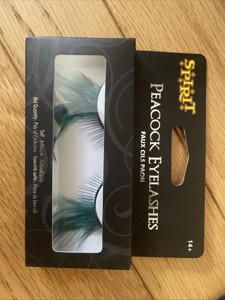 Peacock Eyelashes