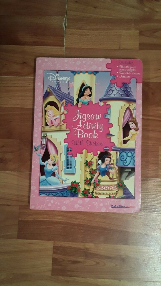 Disney princess jigsaw activity puzzle childrens book.