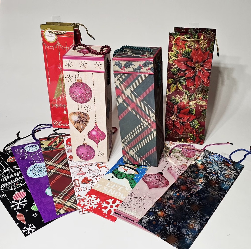 Bundle Of Assorted 2 Bottle Gift Boxes And 9 Bottle Gift Bags