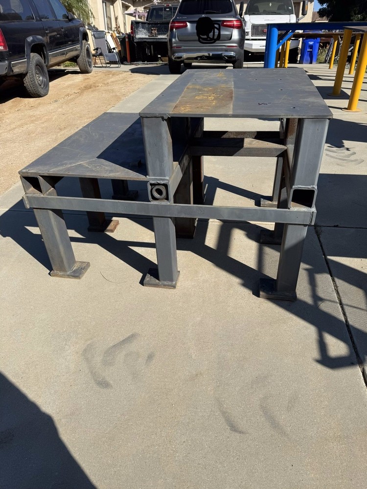 52x42" welding table