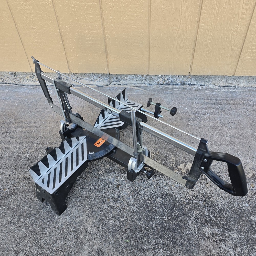 Jorgensen Manual Precision Compound Miter Box with Saw