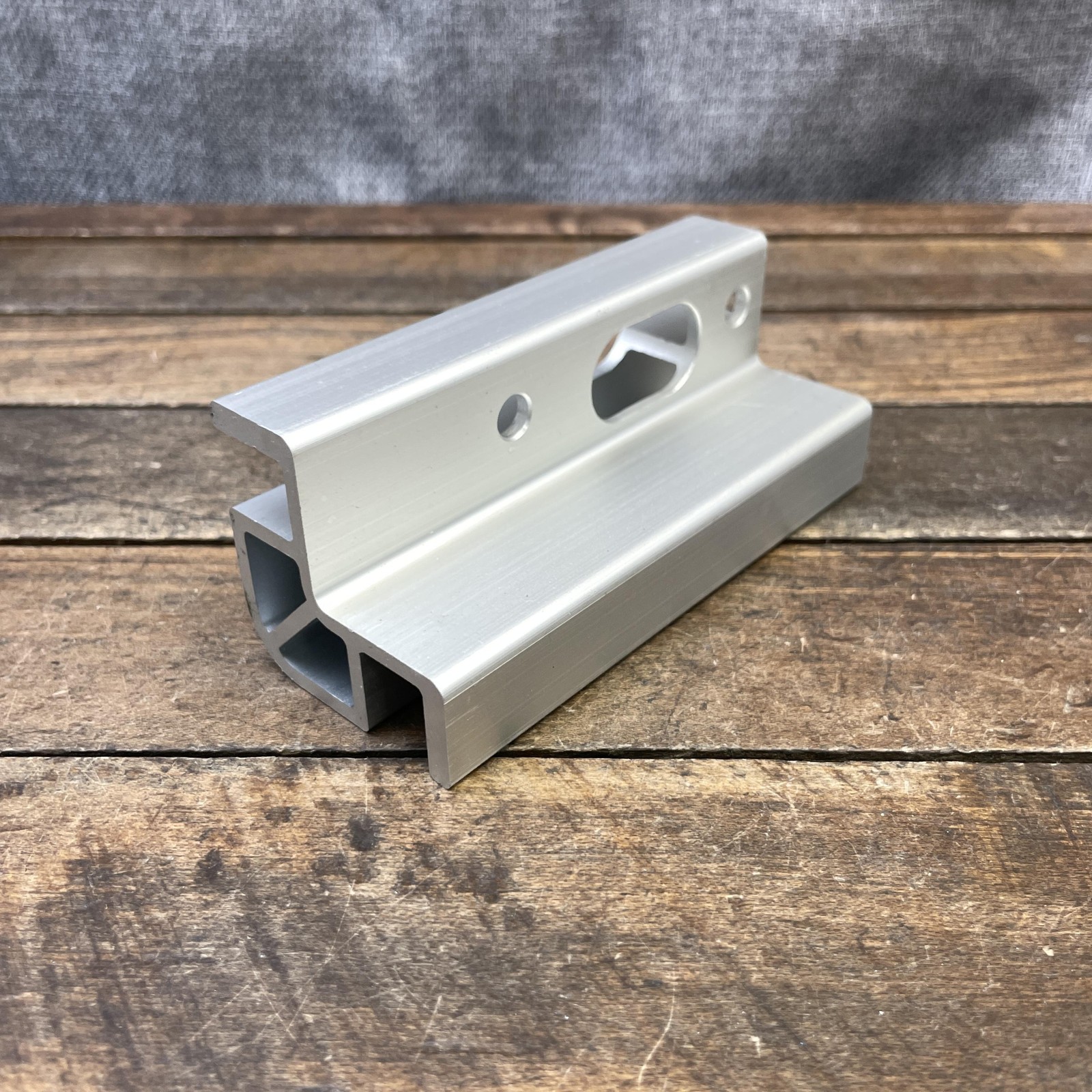 Kuat Hitch Adapter 1.25in To 2in Silver For Kuat Bike Racks Receiver Rack