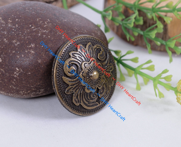 10pcs 32MM Dome Diable Copper Flower Pattern Leathercrafts Conchos Screwback