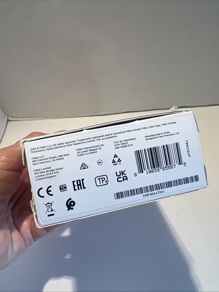 FitBit Charge 5 - Box ONLY!!! Papers Lg Band Pc