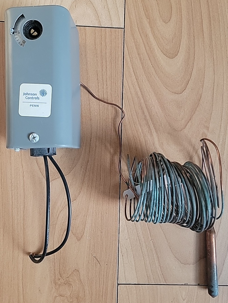 Johnson Controls A19ACA-20 TRANE Penn Temperature Control Thermostat - READ