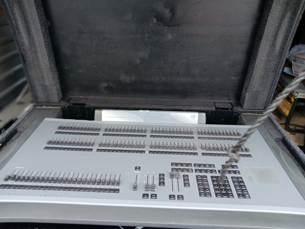 ETC 48/96 Control Console 48 Channel Stage Lighting